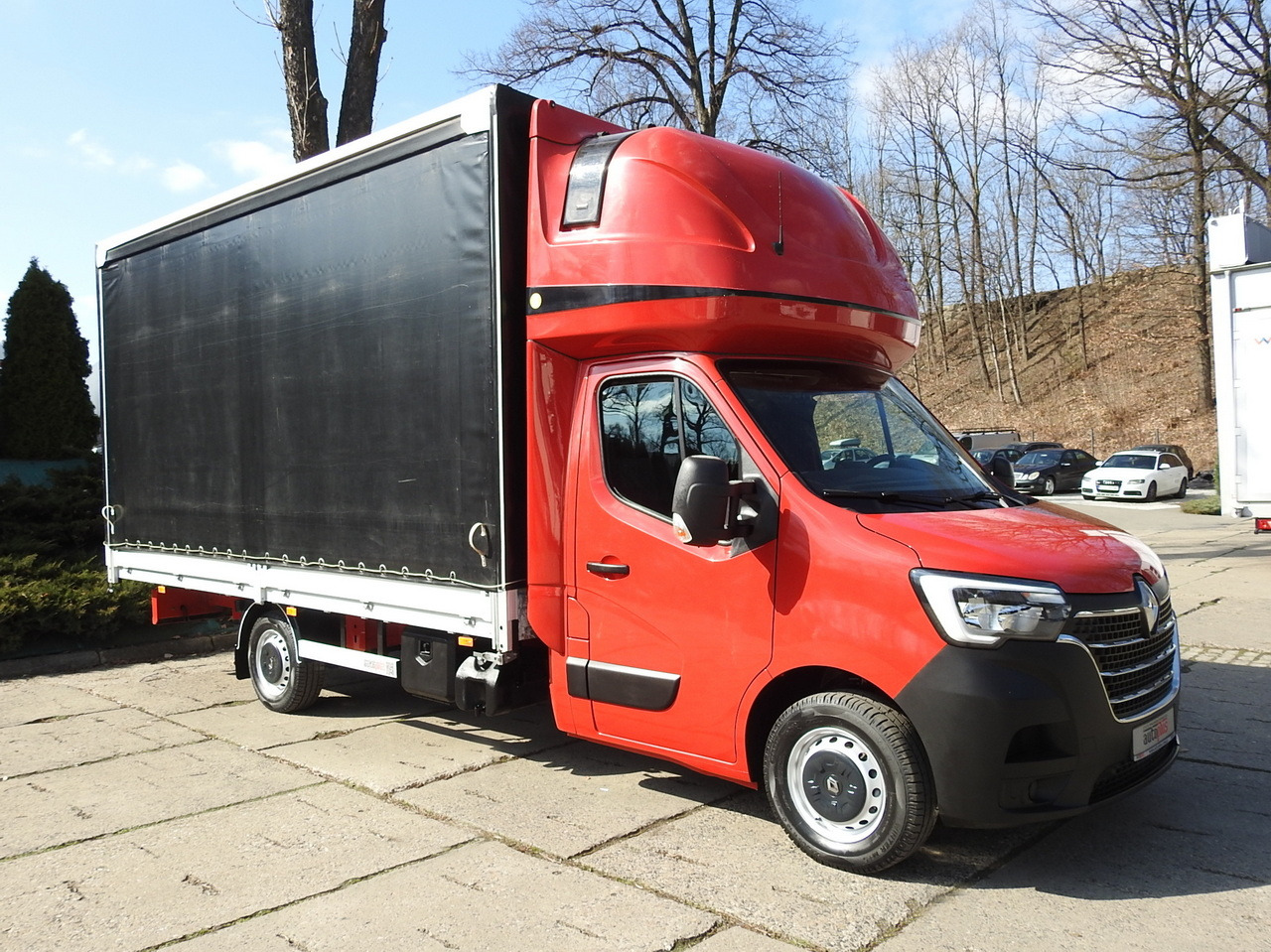 RENAULT MASTER TARPAULIN 10 PALLETS WEBASTO CRUISE CONTROL AIR CONDITIONING LED LIGHTS PNEUMATICS 165HP - Carrinha de lona: foto 4 RENAULT MASTER TARPAULIN 10 PALLETS WEBASTO CRUISE CONTROL AIR CONDITIONING LED LIGHTS PNEUMATICS 165HP - Carrinha de lona: foto 4