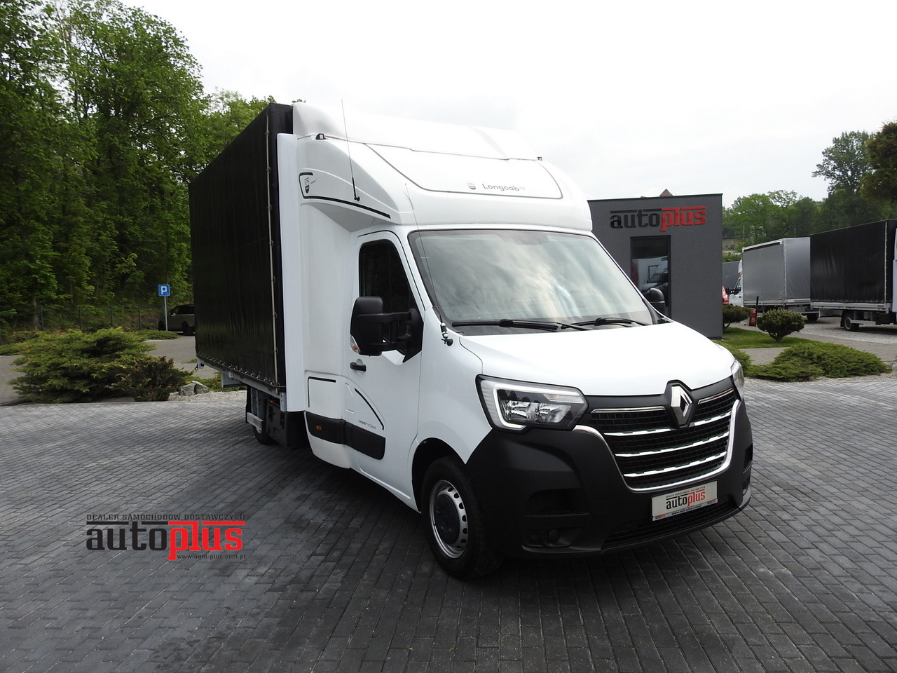 RENAULT MASTER TARPAULIN 10 PALLETS WEBASTO CRUISE CONTROL AIR CONDITIONING LED LIGHTS PNEUMATICS 165HP - Carrinha de lona: foto 1 RENAULT MASTER TARPAULIN 10 PALLETS WEBASTO CRUISE CONTROL AIR CONDITIONING LED LIGHTS PNEUMATICS 165HP - Carrinha de lona: foto 1