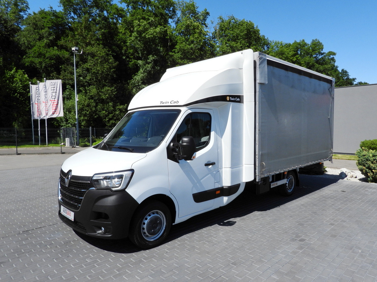 Carrinha de lona RENAULT MASTER  TARPAULIN 10 PALLETS WEBASTO CRUISE CONTROL LED LIGHTS PNEUMATICS AIR CONDITIONING  165HP: foto 6