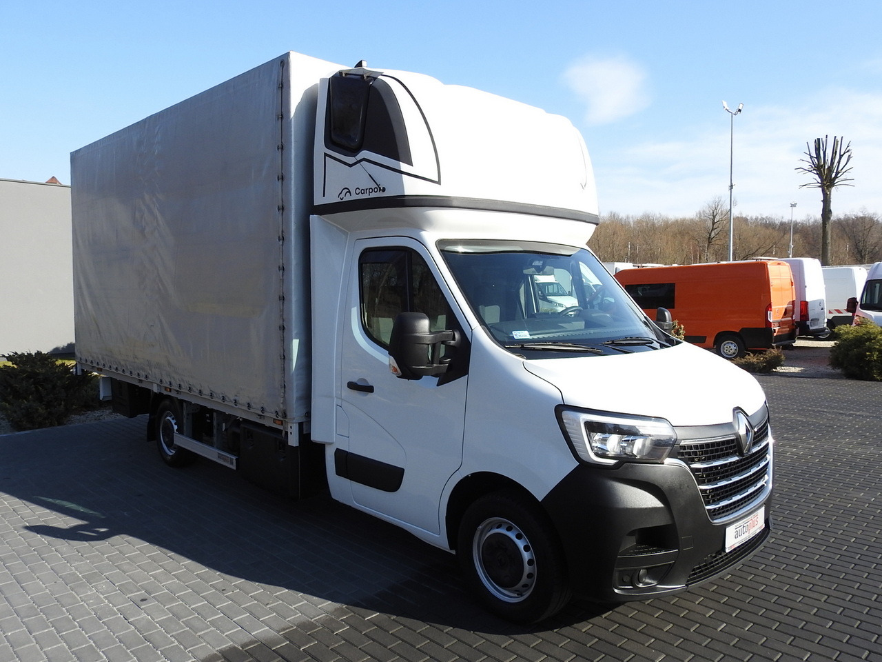 RENAULT MASTER TARPAULIN 10 PALLETS WEBASTO CRUISE CONTROL LED LIGHTS PNEUMATICS AIR CONDITIONING 165HP - Carrinha de lona: foto 4 RENAULT MASTER TARPAULIN 10 PALLETS WEBASTO CRUISE CONTROL LED LIGHTS PNEUMATICS AIR CONDITIONING 165HP - Carrinha de lona: foto 4