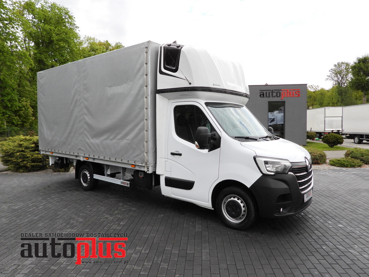RENAULT MASTER TARPAULIN 10 PALLETS WEBASTO CRUISE CONTROL LED LIGHTS PNEUMATICS AIR CONDITIONING 165HP - Carrinha de lona: foto 1 RENAULT MASTER TARPAULIN 10 PALLETS WEBASTO CRUISE CONTROL LED LIGHTS PNEUMATICS AIR CONDITIONING 165HP - Carrinha de lona: foto 1