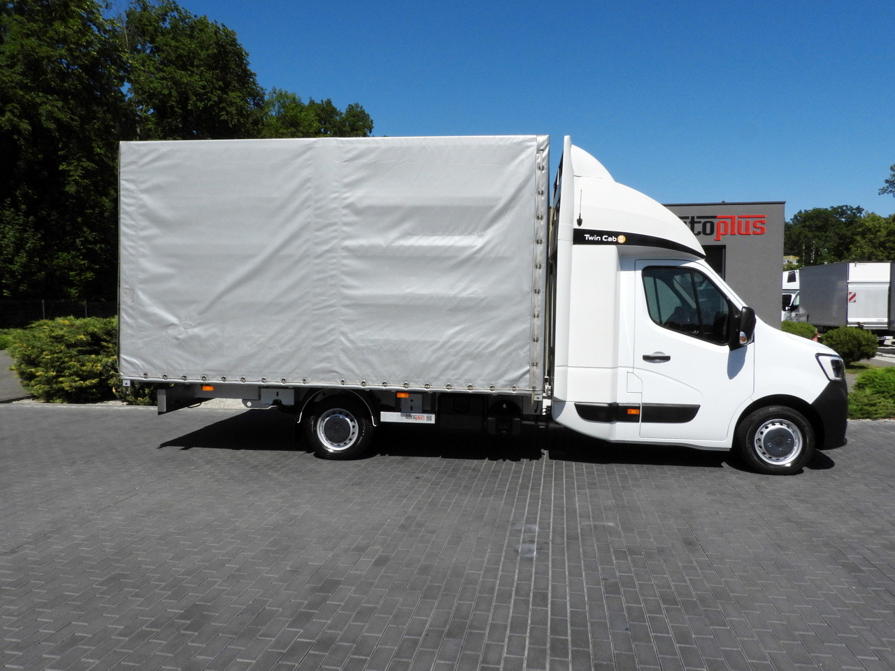 Carrinha de lona RENAULT MASTER  TARPAULIN 10 PALLETS WEBASTO CRUISE CONTROL LED LIGHTS PNEUMATICS AIR CONDITIONING  165HP: foto 7