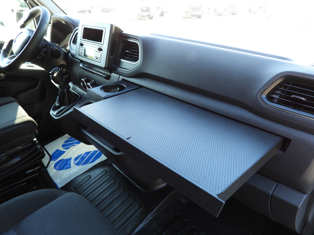 Carrinha de lona RENAULT MASTER  TARPAULIN 10 PALLETS WEBASTO CRUISE CONTROL LED LIGHTS PNEUMATICS AIR CONDITIONING  165HP: foto 40
