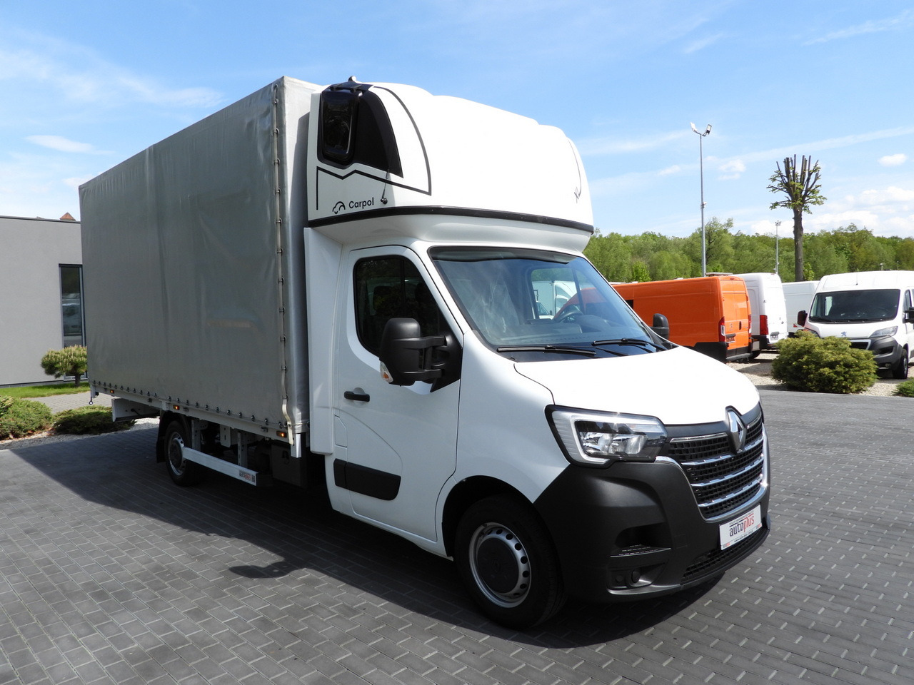 RENAULT MASTER TARPAULIN 10 PALLETS WEBASTO CRUISE CONTROL LED LIGHTS PNEUMATICS AIR CONDITIONING 165HP - Carrinha de lona: foto 4 RENAULT MASTER TARPAULIN 10 PALLETS WEBASTO CRUISE CONTROL LED LIGHTS PNEUMATICS AIR CONDITIONING 165HP - Carrinha de lona: foto 4