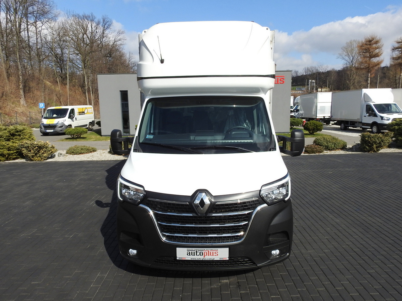 RENAULT MASTER TARPAULIN 10 PALLETS WEBASTO CRUISE CONTROL LED LIGHTS PNEUMATICS AIR CONDITIONING 165HP - Carrinha de lona: foto 5 RENAULT MASTER TARPAULIN 10 PALLETS WEBASTO CRUISE CONTROL LED LIGHTS PNEUMATICS AIR CONDITIONING 165HP - Carrinha de lona: foto 5