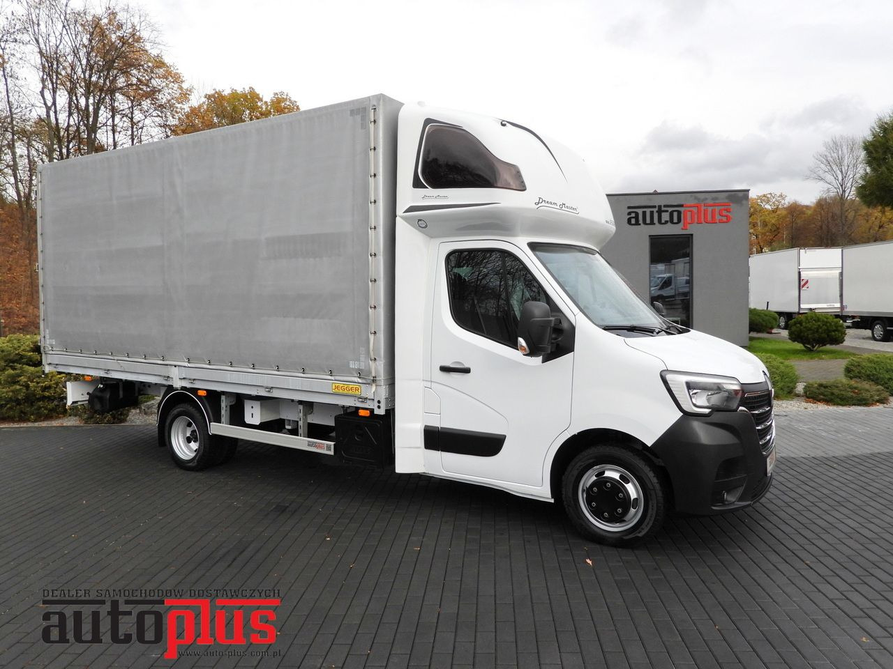 RENAULT MASTER TARPAULIN 10 PALLETS WEBASTO CRUISE CONTROL NAVIGATION LED LIGHTS TWIN WHEELS AIR CONDITIONING 165HP - Carrinha de lona: foto 1 RENAULT MASTER TARPAULIN 10 PALLETS WEBASTO CRUISE CONTROL NAVIGATION LED LIGHTS TWIN WHEELS AIR CONDITIONING 165HP - Carrinha de lona: foto 1