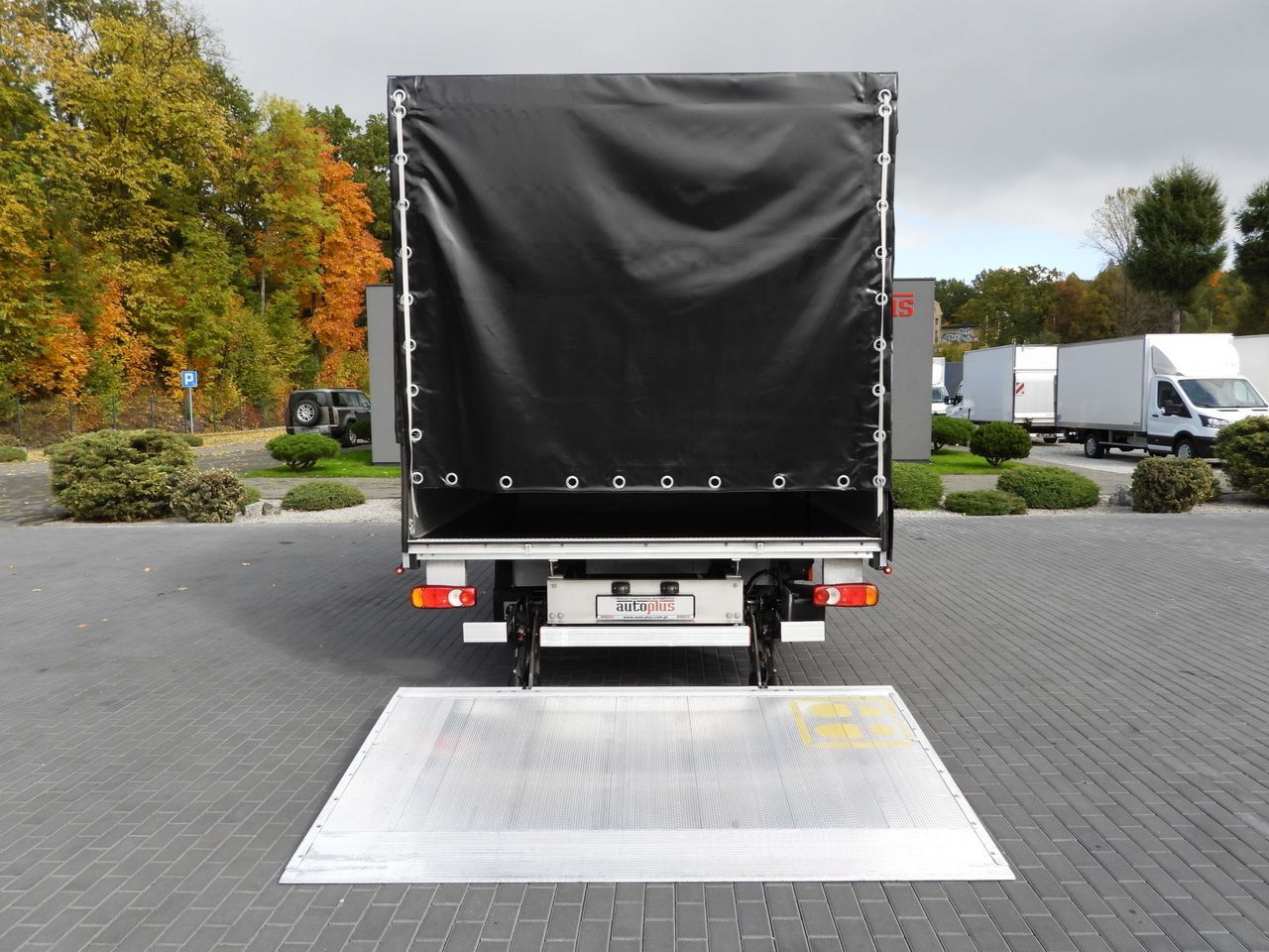 Carrinha de lona RENAULT MASTER TARPAULIN LIFT 10 PALLETS CRUISE CONTROL LED LIGHTS AIR CONDITIONING 165HP: foto 13 Carrinha de lona RENAULT MASTER TARPAULIN LIFT 10 PALLETS CRUISE CONTROL LED LIGHTS AIR CONDITIONING 165HP: foto 13