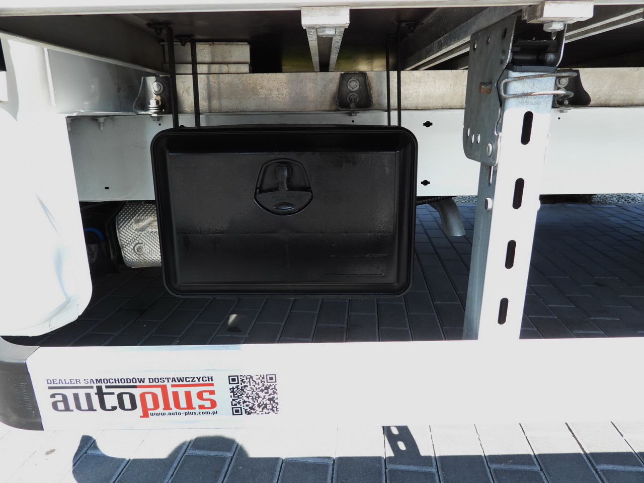 Carrinha de lona RENAULT MASTER TARPAULIN LIFT 10 PALLETS WEBASTO CRUISE CONTROL LED LIGHTS PNEUMATICS AIR CONDITIONING 165HP: foto 26 Carrinha de lona RENAULT MASTER TARPAULIN LIFT 10 PALLETS WEBASTO CRUISE CONTROL LED LIGHTS PNEUMATICS AIR CONDITIONING 165HP: foto 26