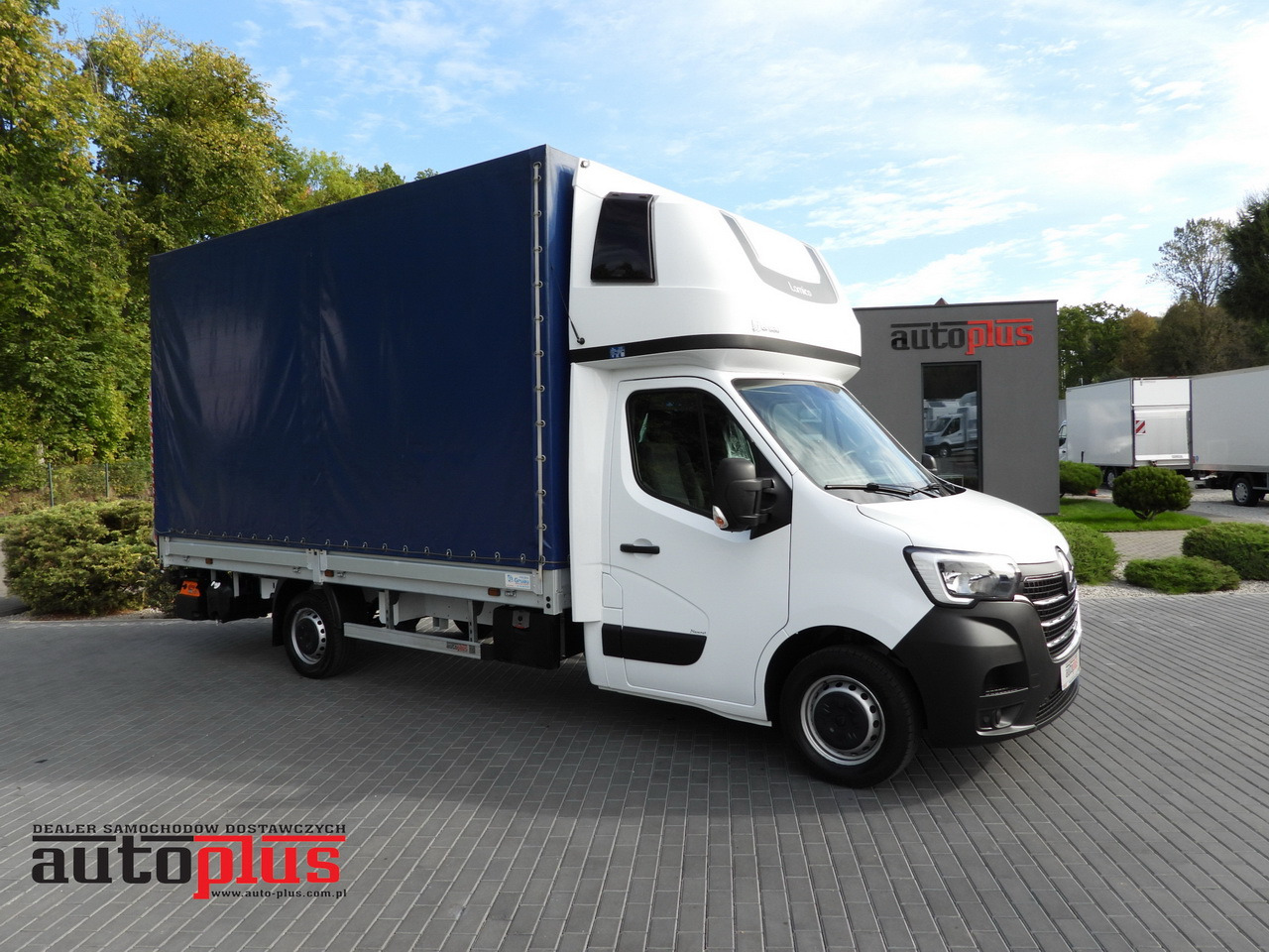 RENAULT MASTER TARPAULIN LIFT 9 PALLETS WEBASTO CRUISE CONTROL LED LIGHTS PNEUMATICS AIR CONDITIONING 165HP - Carrinha de lona: foto 1 RENAULT MASTER TARPAULIN LIFT 9 PALLETS WEBASTO CRUISE CONTROL LED LIGHTS PNEUMATICS AIR CONDITIONING 165HP - Carrinha de lona: foto 1