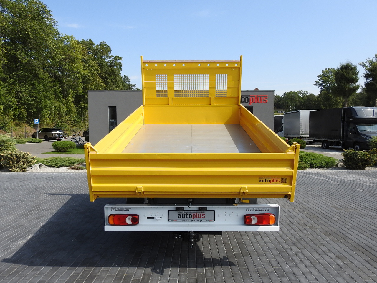 Carrinha basculante RENAULT MASTER TIPPER CRUISE CONTROL NAVIGATION AIR CONDITIONING LED LIGHTS TWIN WHEELS LOAD WEIGHT 145HP: foto 13 Carrinha basculante RENAULT MASTER TIPPER CRUISE CONTROL NAVIGATION AIR CONDITIONING LED LIGHTS TWIN WHEELS LOAD WEIGHT 145HP: foto 13