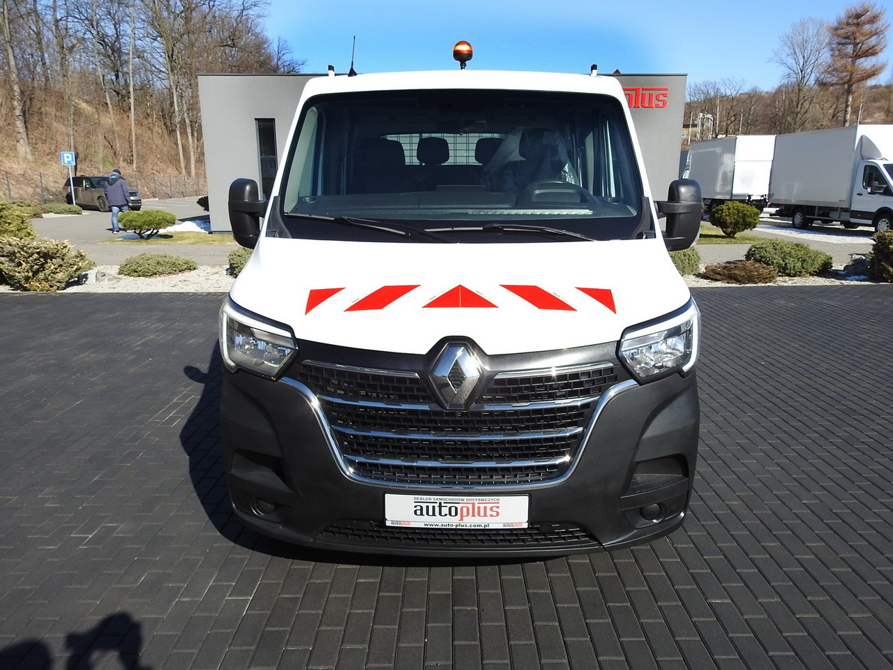 RENAULT MASTER TIPPER DOUBLE CABIN DOKA 6 SEATS CRUISE CONTROL AIR CONDITIONING LED LIGHTS TWIN WHEELS 130HP - Carrinha basculante: foto 5 RENAULT MASTER TIPPER DOUBLE CABIN DOKA 6 SEATS CRUISE CONTROL AIR CONDITIONING LED LIGHTS TWIN WHEELS 130HP - Carrinha basculante: foto 5