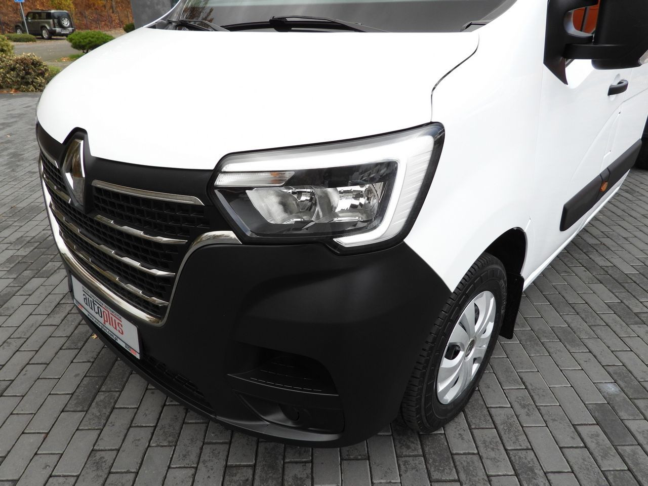 Carrinha basculante RENAULT MASTER TIPPER DOUBLE CABIN DOKA 7 SEATS CRUISE CONTROL NAVIGATION LED LIGHTS AIR CONDITIONING  145HP: foto 18