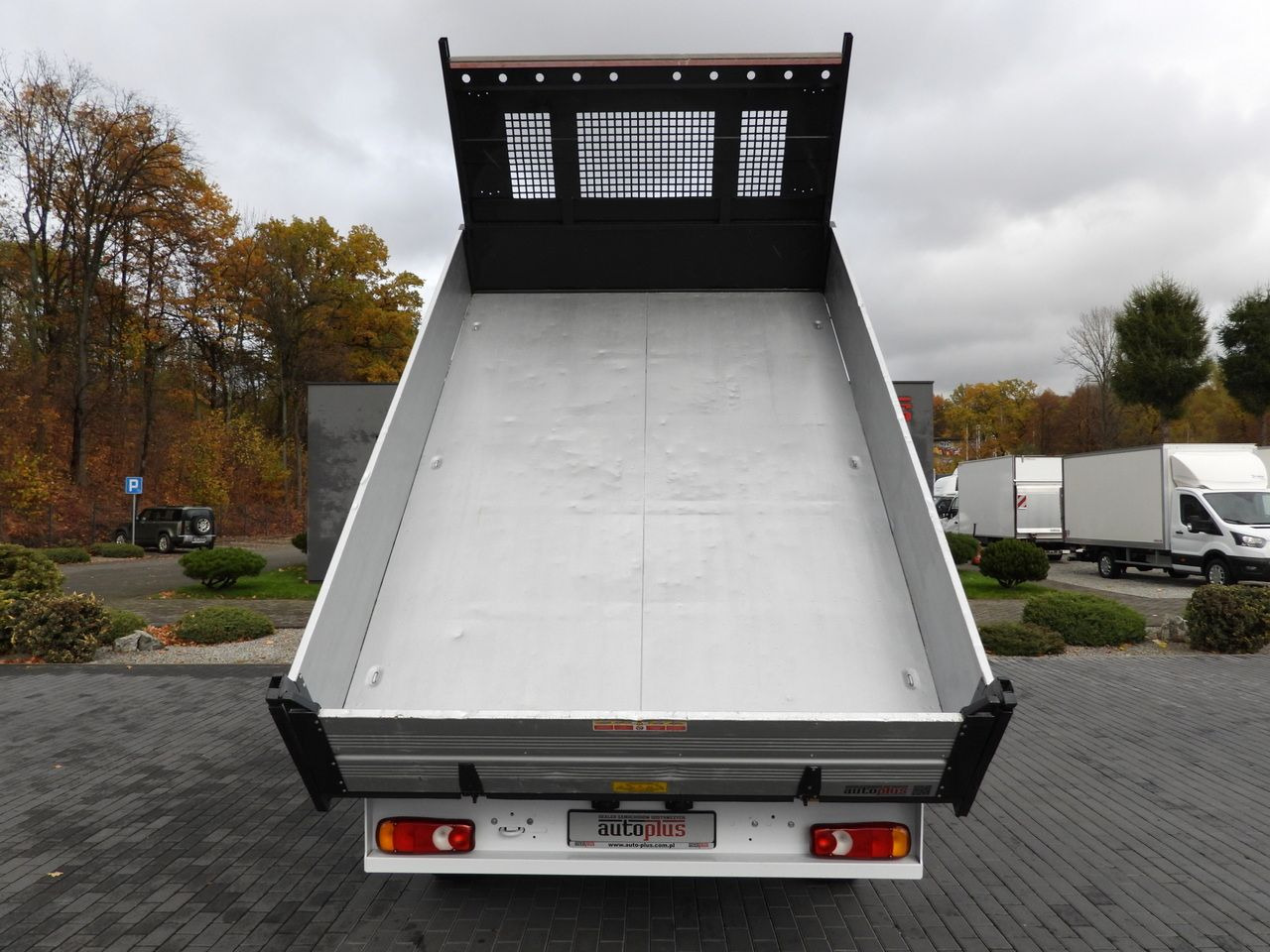 Carrinha basculante RENAULT MASTER TIPPER DOUBLE CABIN DOKA 7 SEATS CRUISE CONTROL NAVIGATION LED LIGHTS AIR CONDITIONING  145HP: foto 11