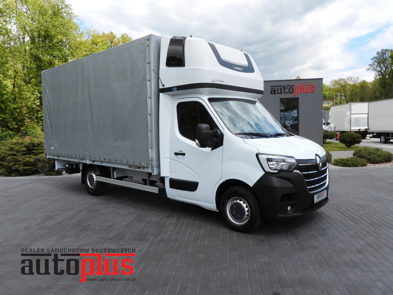Renault MASTER PRITSCHE PLANE 10 PALETTEN TEMPOMAT A/C - Carrinha de lona: foto 1 Renault MASTER PRITSCHE PLANE 10 PALETTEN TEMPOMAT A/C - Carrinha de lona: foto 1