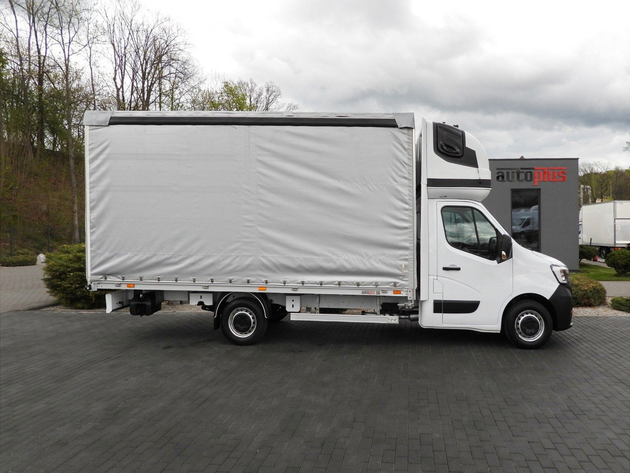 Carrinha de lona Renault MASTER  PRITSCHE PLANE 10 PALETTEN WEBASTO  A/C: foto 7