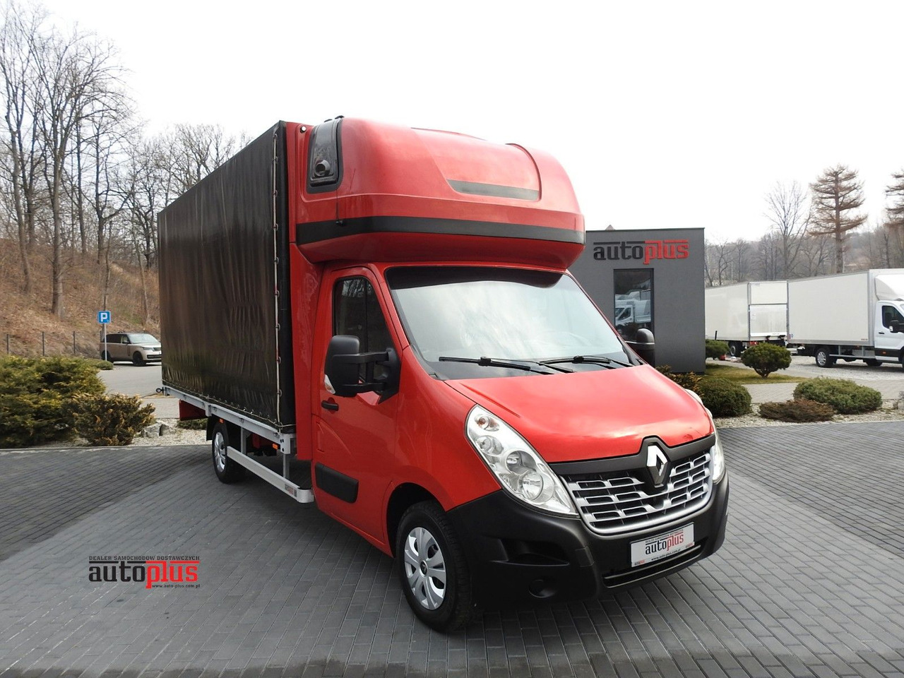 Renault MASTER PRITSCHE PLANE 10 PALETTEN WEBASTO - Carrinha de lona: foto 1 Renault MASTER PRITSCHE PLANE 10 PALETTEN WEBASTO - Carrinha de lona: foto 1
