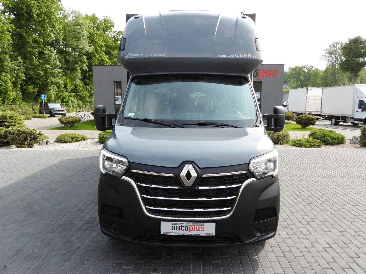 Renault MASTER PRITSCHE PLANE 10 PALETTEN WEBASTO TEMPOM - Carrinha de lona: foto 5 Renault MASTER PRITSCHE PLANE 10 PALETTEN WEBASTO TEMPOM - Carrinha de lona: foto 5