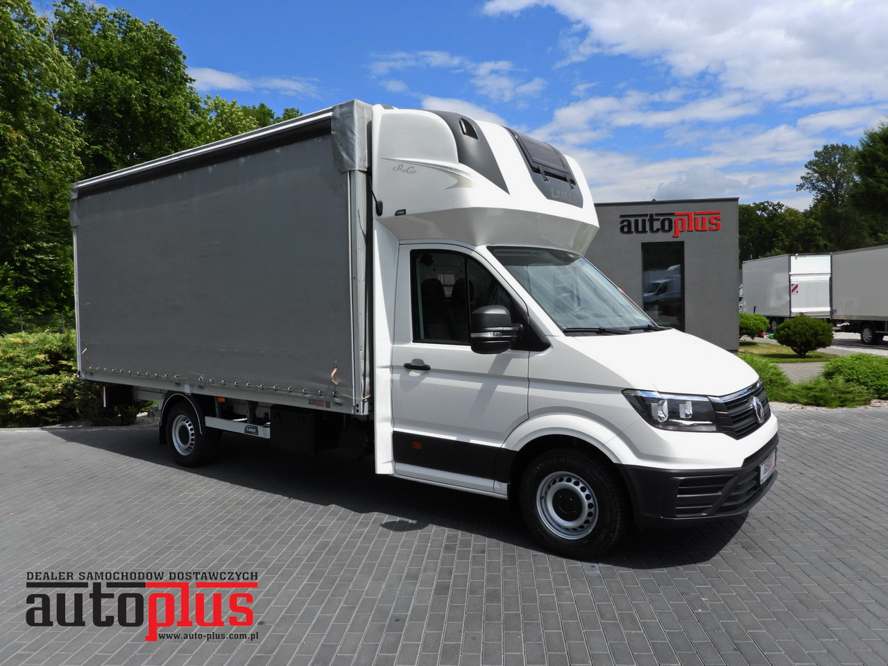 VOLKSWAGEN CRAFTER TARPAULIN 10 PALLETS WEBASTO CRUISE CONTROL AIR CONDITIONING 180HP - Carrinha de lona: foto 1 VOLKSWAGEN CRAFTER TARPAULIN 10 PALLETS WEBASTO CRUISE CONTROL AIR CONDITIONING 180HP - Carrinha de lona: foto 1