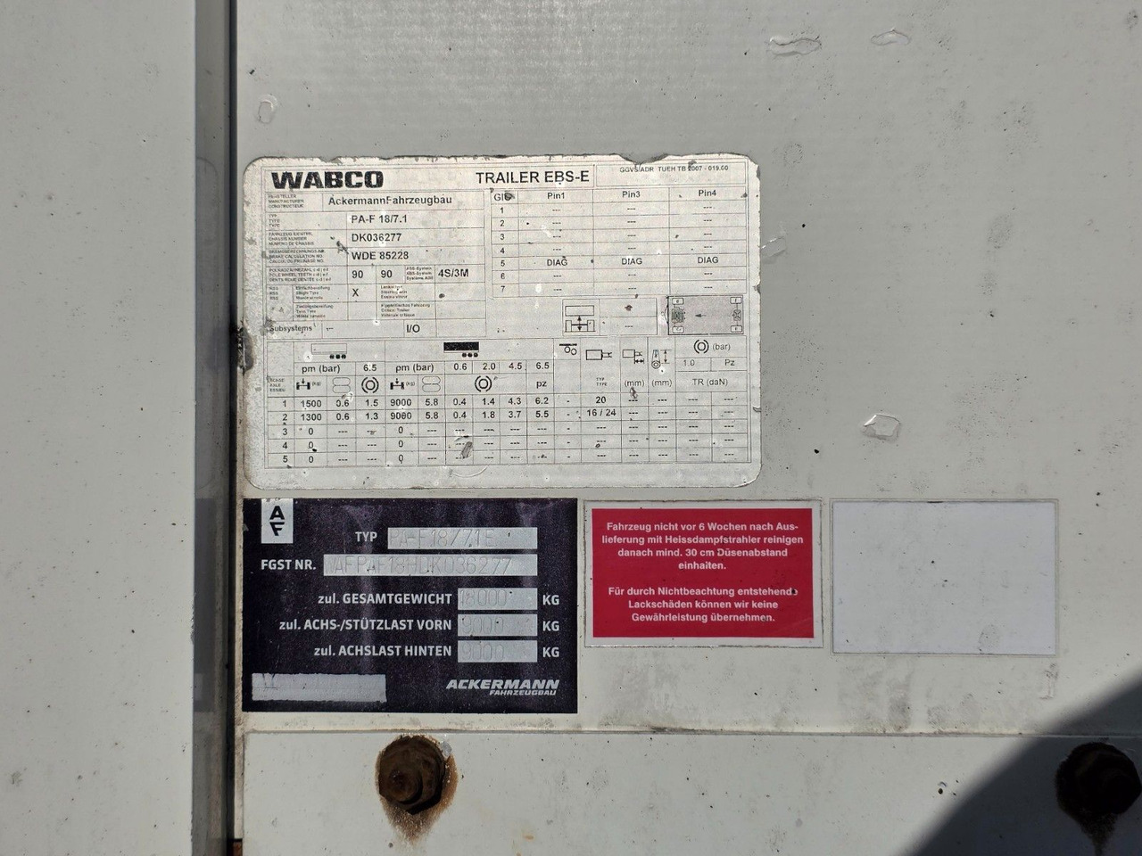 Reboque plataforma/ Caixa aberta Ackermann PA-F18/7,1E BPA+ / Baustoff / 40 mm: foto 31 Reboque plataforma/ Caixa aberta Ackermann PA-F18/7,1E BPA+ / Baustoff / 40 mm: foto 31