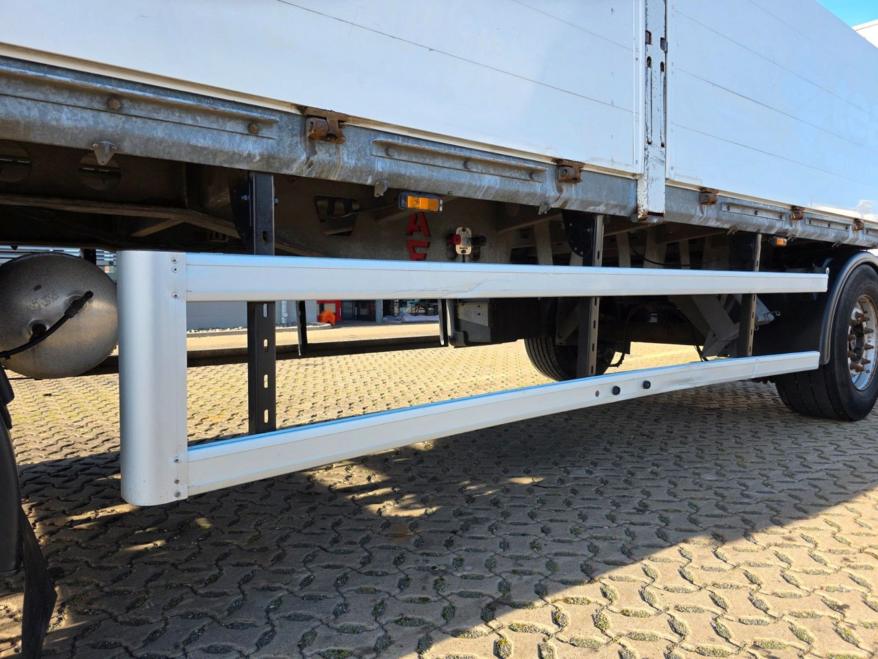 Reboque plataforma/ Caixa aberta Ackermann PA-F18/7,1E BPA+ / Baustoff / 40 mm: foto 11 Reboque plataforma/ Caixa aberta Ackermann PA-F18/7,1E BPA+ / Baustoff / 40 mm: foto 11