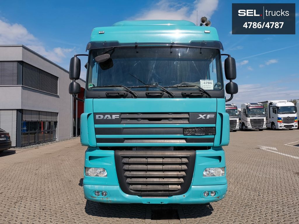 DAF XF 105.460 / Intarder / 4 Stock / KOMPLETT ! DAF XF 105.460 / Intarder / 4 Stock / KOMPLETT ! - Camião transporte de gado: foto 3 DAF XF 105.460 / Intarder / 4 Stock / KOMPLETT ! DAF XF 105.460 / Intarder / 4 Stock / KOMPLETT ! - Camião transporte de gado: foto 3