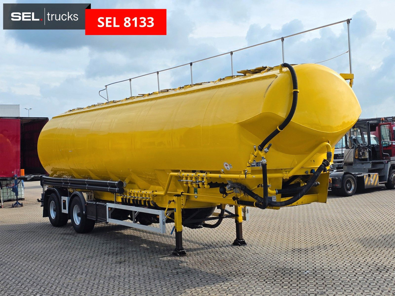 Feldbinder EUT 58.2 / 58 m3 - Semirreboque silo: foto 3 Feldbinder EUT 58.2 / 58 m3 - Semirreboque silo: foto 3