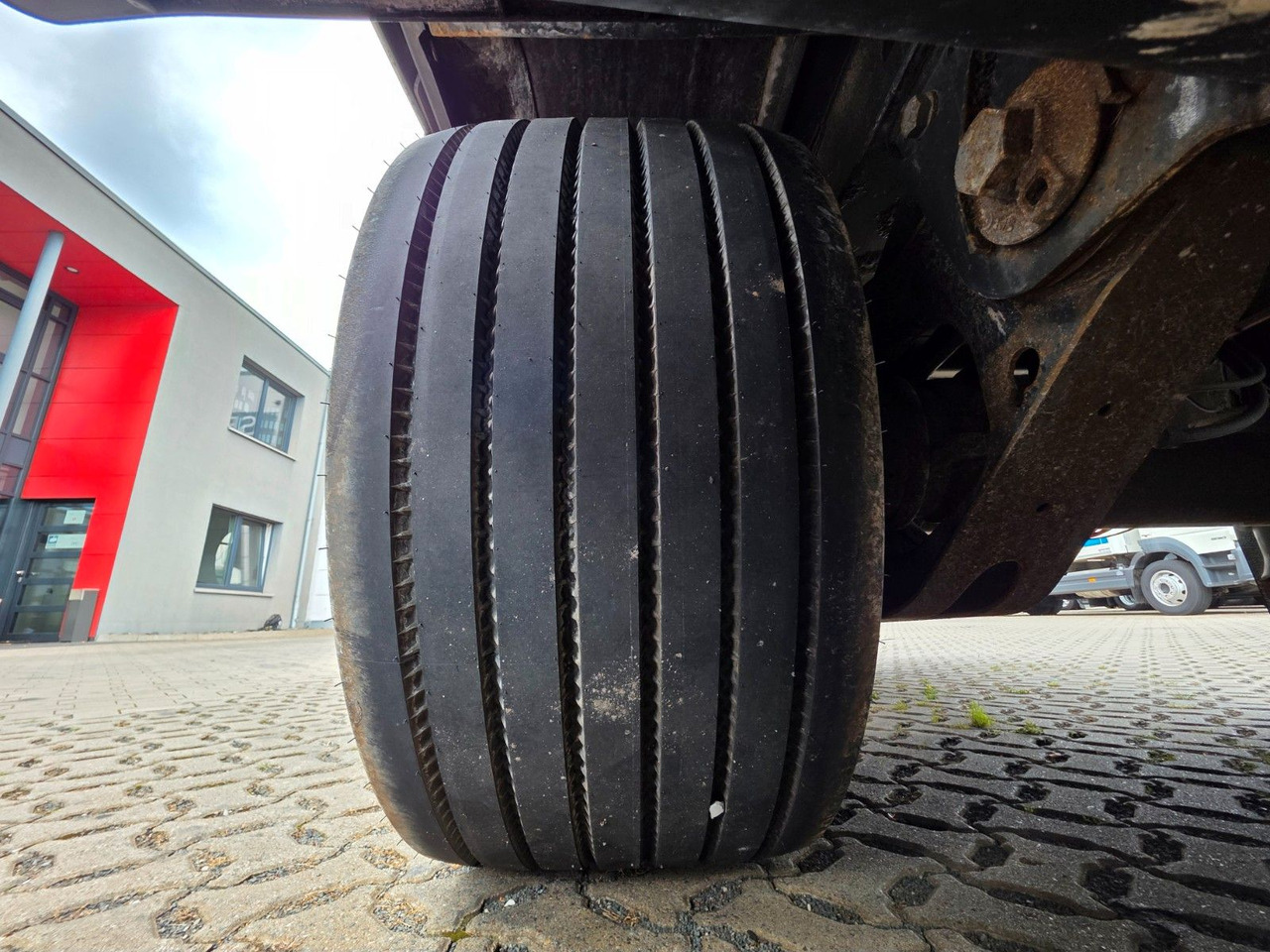 Semi-reboque de lona Fliegl SDS01 / Hubdach / EDSCHA / Mega / Liftachse: foto 30