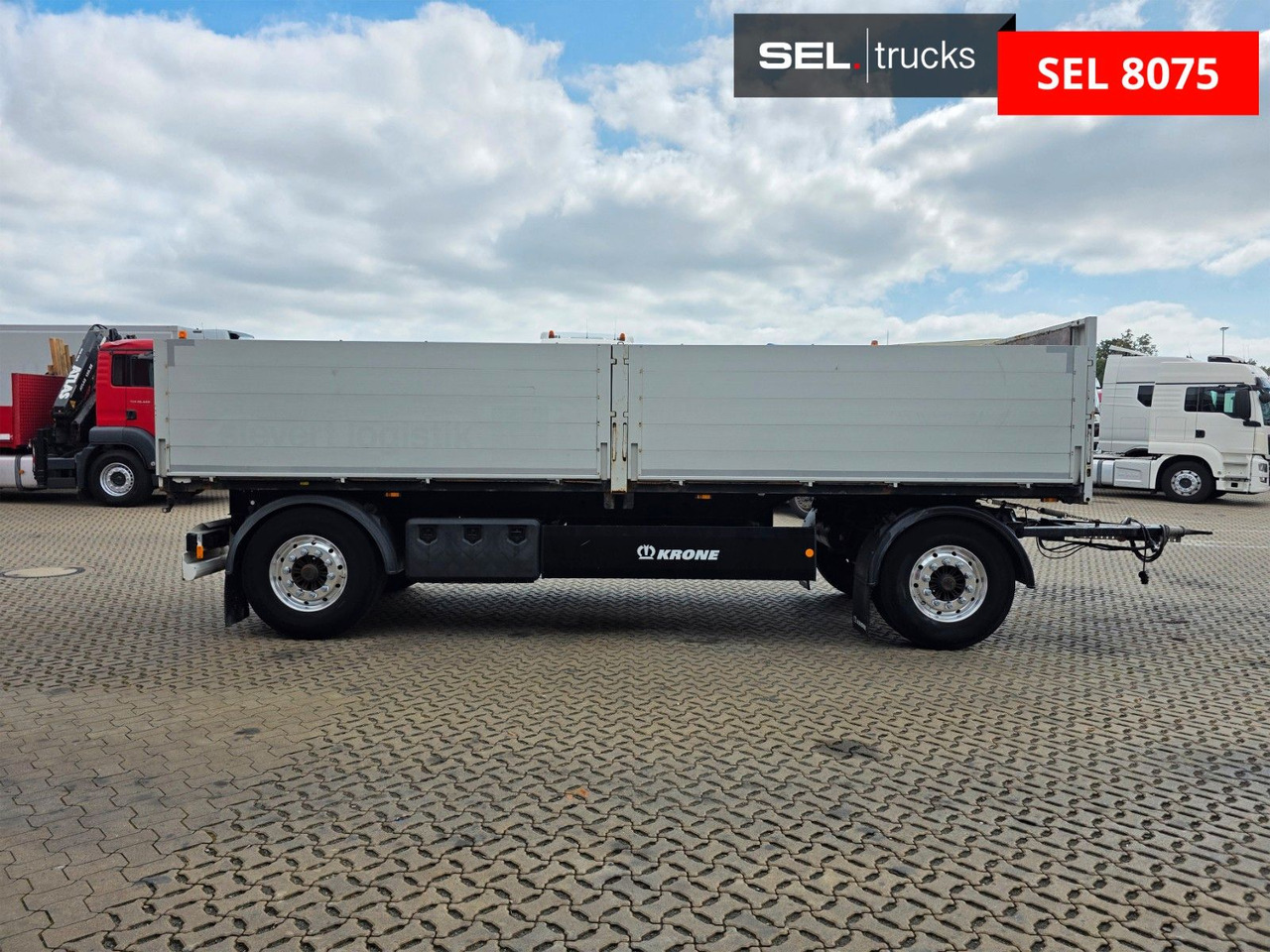 Krone AZ / Baustoff / 40 mm - Reboque plataforma/ Caixa aberta: foto 3 Krone AZ / Baustoff / 40 mm - Reboque plataforma/ Caixa aberta: foto 3