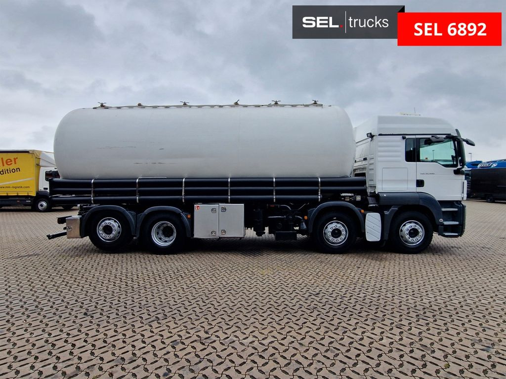MAN TGS 35.440 8X2-4 BL / SILO / 36m3 /Lenkachse - Caminhão tanque: foto 5 MAN TGS 35.440 8X2-4 BL / SILO / 36m3 /Lenkachse - Caminhão tanque: foto 5