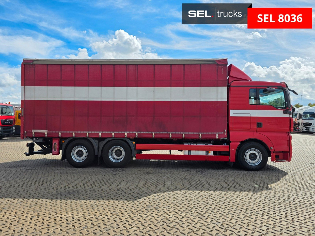 MAN TGX 26.360 6X2-2 LL / Intarder / Ldbw /Lenkachse - Camião de lona: foto 4 MAN TGX 26.360 6X2-2 LL / Intarder / Ldbw /Lenkachse - Camião de lona: foto 4