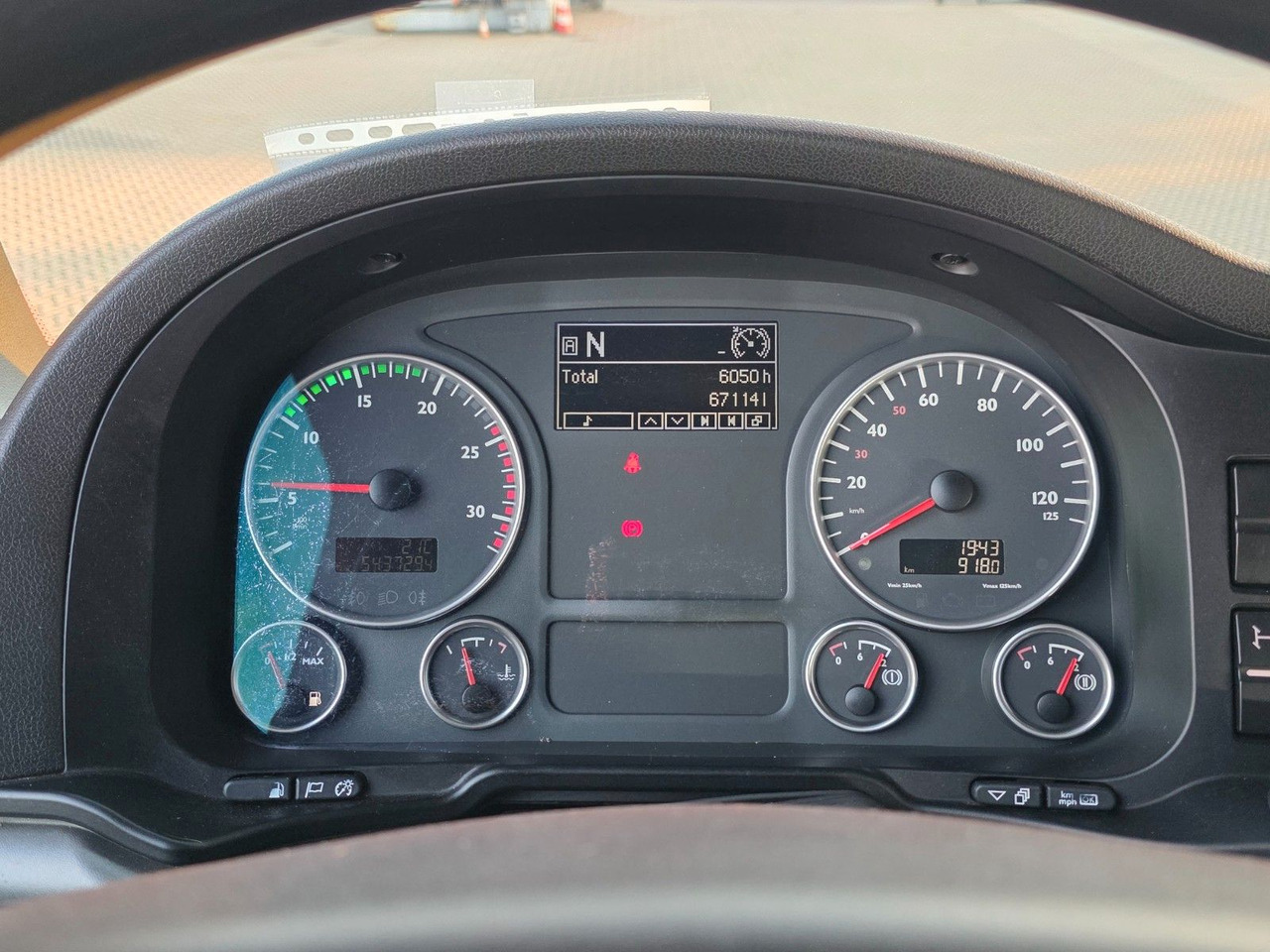 Camião grua MAN TGX 26.360 6x2-2 BL / Intarder / HIAB 166K PRO: foto 36 Camião grua MAN TGX 26.360 6x2-2 BL / Intarder / HIAB 166K PRO: foto 36