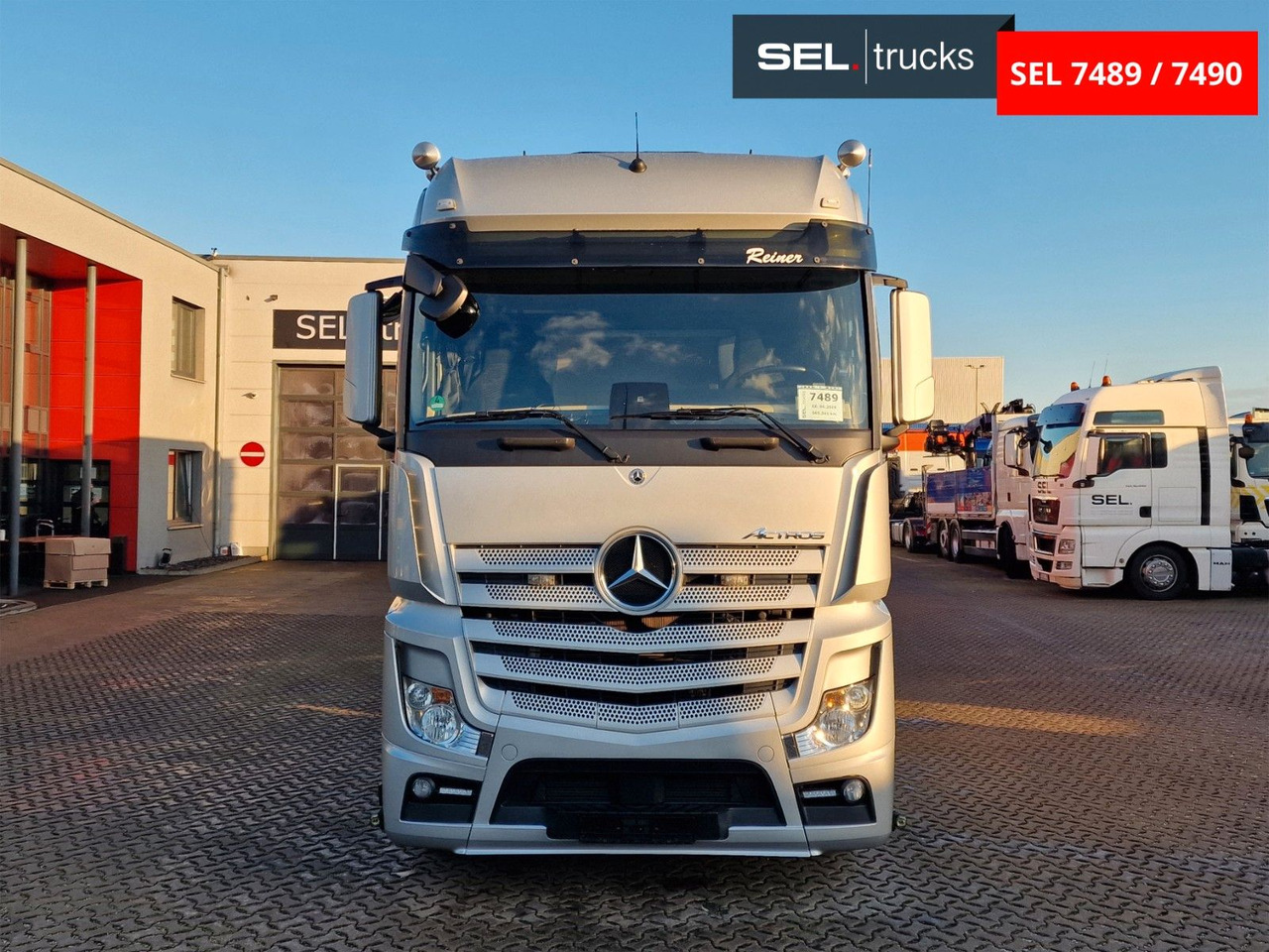 Mercedes-Benz Actros 2545 / Retarder / Alukappen / Standklima - Camião de lona: foto 2 Mercedes-Benz Actros 2545 / Retarder / Alukappen / Standklima - Camião de lona: foto 2