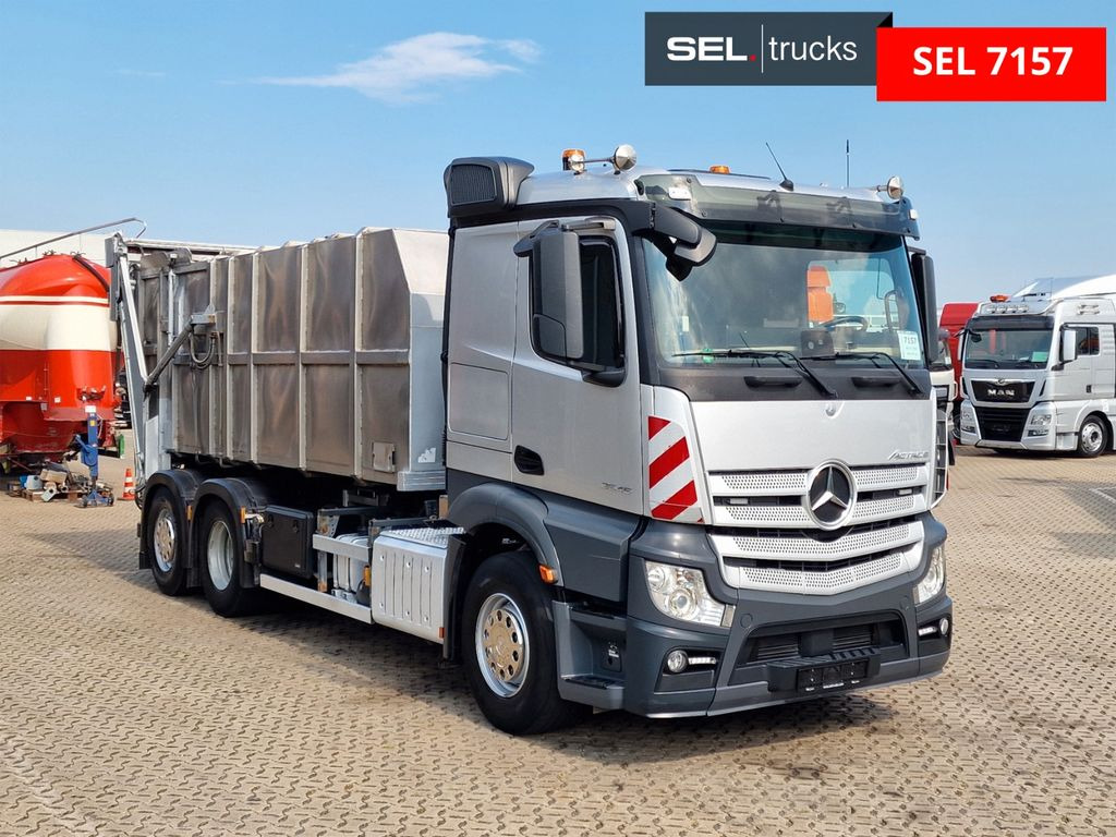 Mercedes-Benz Actros 2545 / Tierkadaver / mit Waage Mercedes-Benz Actros 2545 /für Tierkadaver / mit Waage - Camião basculante: foto 3 Mercedes-Benz Actros 2545 / Tierkadaver / mit Waage Mercedes-Benz Actros 2545 /für Tierkadaver / mit Waage - Camião basculante: foto 3