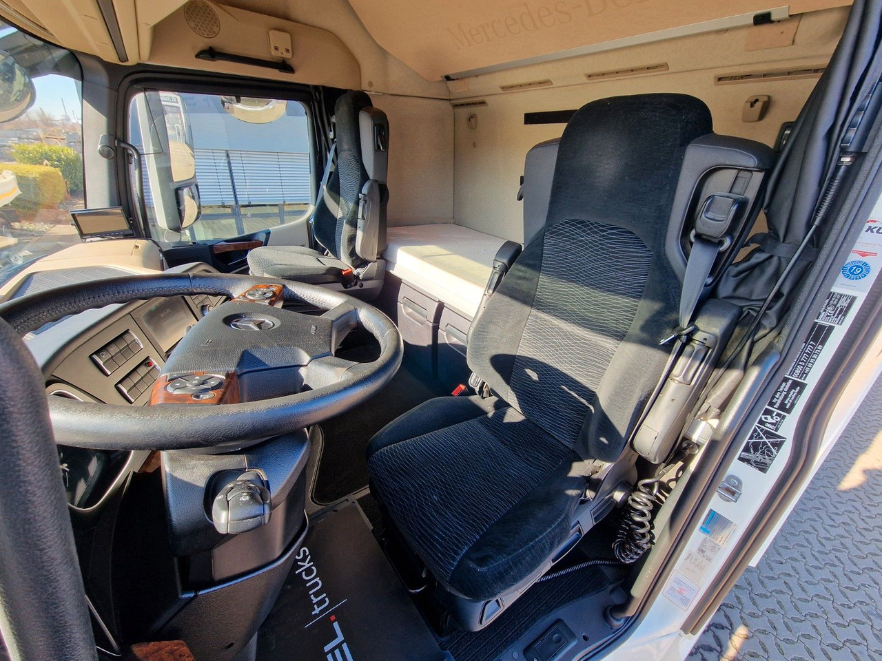 Camião furgão Mercedes-Benz Actros 2643 / Retarder / Ldbw / Lenkachse /: foto 18