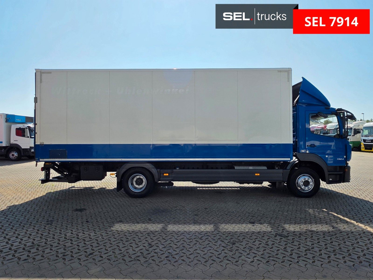 Mercedes-Benz Atego 1324 / Ladebordwand - Camião furgão: foto 4 Mercedes-Benz Atego 1324 / Ladebordwand - Camião furgão: foto 4
