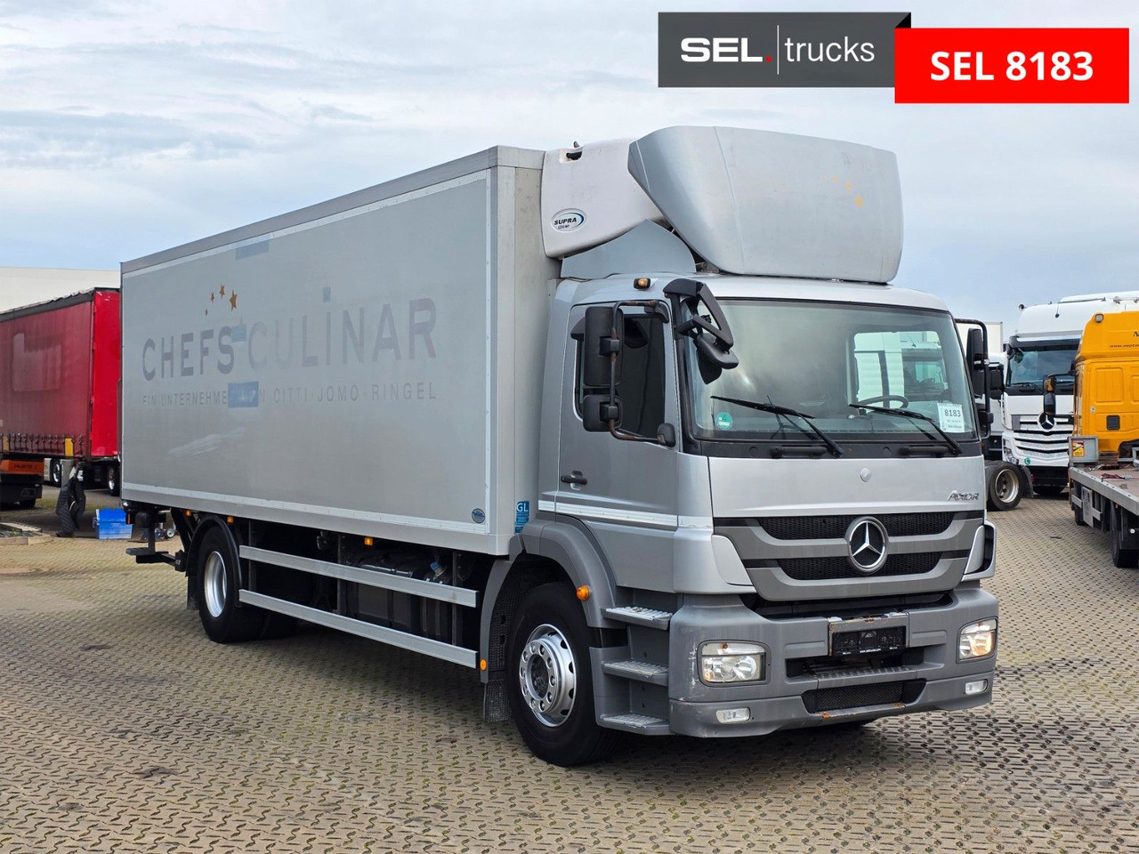 Mercedes-Benz Axor 1826 / Ladebordwand / Carrier Supra 1250 Mt - Camião frigorífico: foto 3 Mercedes-Benz Axor 1826 / Ladebordwand / Carrier Supra 1250 Mt - Camião frigorífico: foto 3