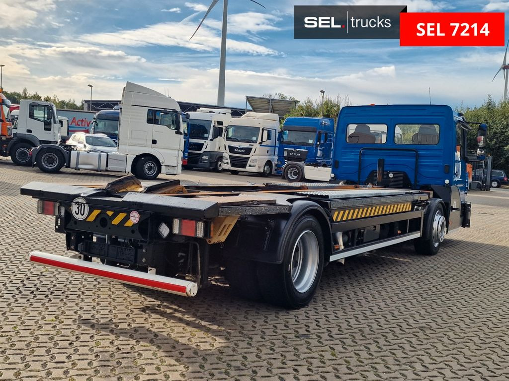 Mercedes-Benz KAMAG WBH25 - Camião transportador de contêineres/ Caixa móvel: foto 5 Mercedes-Benz KAMAG WBH25 - Camião transportador de contêineres/ Caixa móvel: foto 5