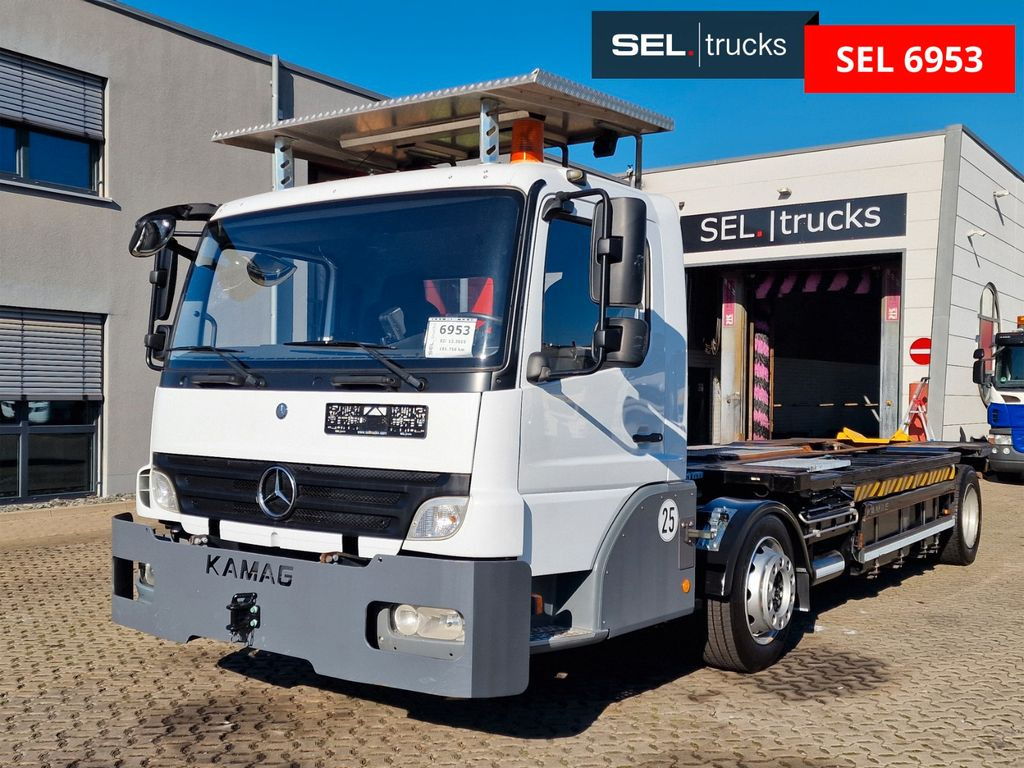 Mercedes-Benz Kamag WBH25 - Camião transportador de contêineres/ Caixa móvel: foto 1 Mercedes-Benz Kamag WBH25 - Camião transportador de contêineres/ Caixa móvel: foto 1