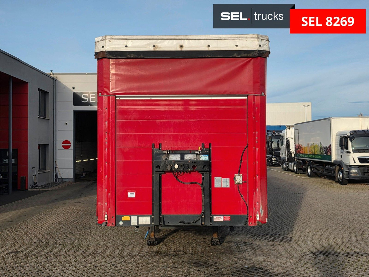 Schwarzmüller SJ - Semi-reboque transporte de bebidas: foto 2 Schwarzmüller SJ - Semi-reboque transporte de bebidas: foto 2