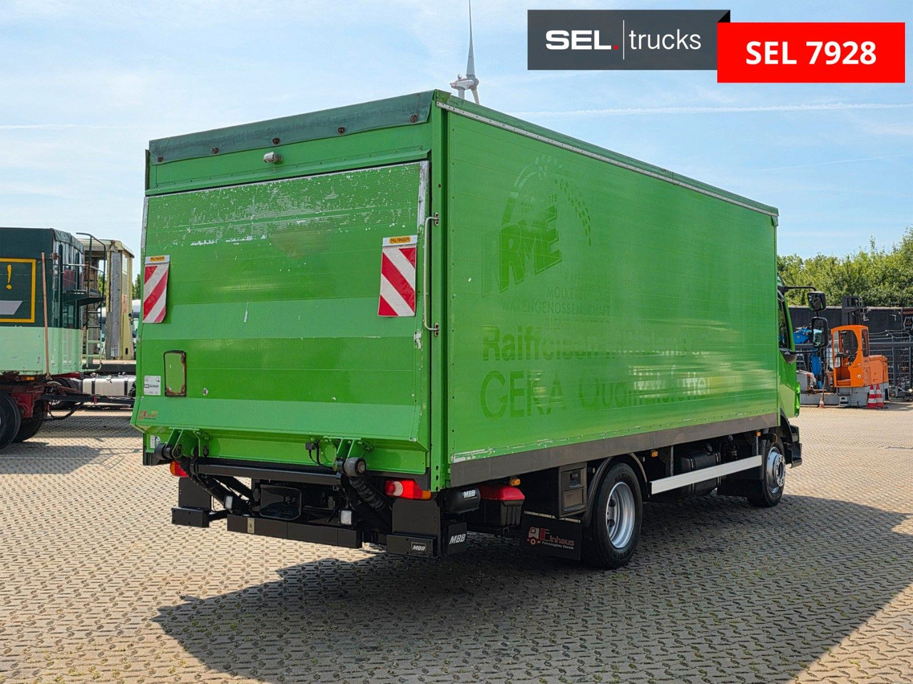 Volvo FL 240 - Camião de lona: foto 5 Volvo FL 240 - Camião de lona: foto 5