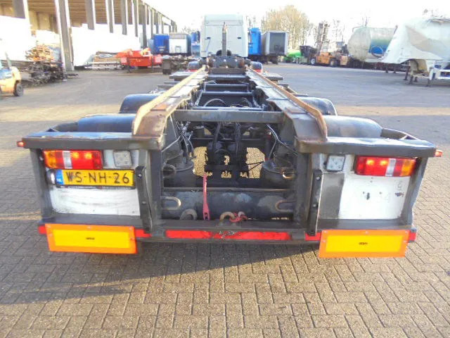Burg 10-18 NL KENTEKEN APK TOT 09-2025 - Reboque transportador de contêineres/ Caixa móvel: foto 4 Burg 10-18 NL KENTEKEN APK TOT 09-2025 - Reboque transportador de contêineres/ Caixa móvel: foto 4