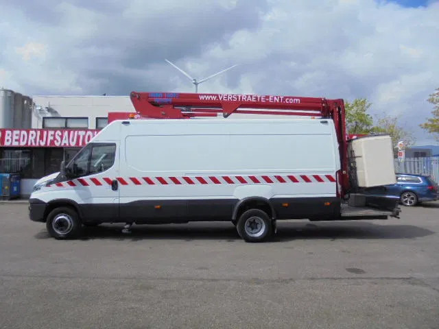 Iveco Daily 70 70C17 - Camião, Camião grua: foto 3 Iveco Daily 70 70C17 - Camião, Camião grua: foto 3