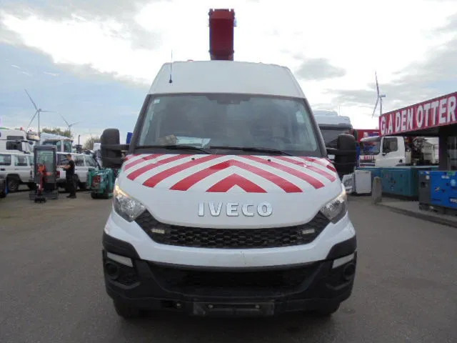 Iveco Daily 70 70C17 - Camião: foto 2 Iveco Daily 70 70C17 - Camião: foto 2