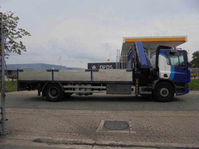 DAF 75.270 4X2 NL TRUCK - Camião grua: foto 5 DAF 75.270 4X2 NL TRUCK - Camião grua: foto 5