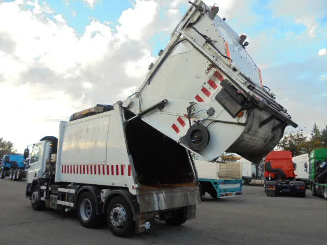 DAF CF 75.250 6X2 - Caminhão de lixo: foto 4 DAF CF 75.250 6X2 - Caminhão de lixo: foto 4