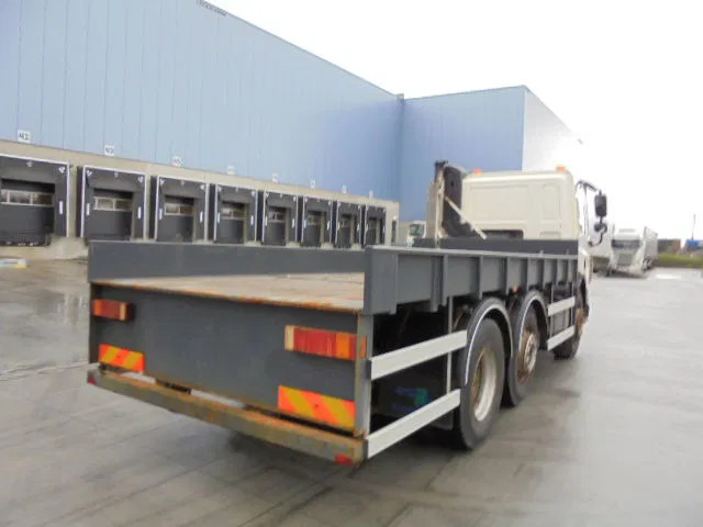 DAF CF 75 250 6X2 - Camião de caixa aberta/ Plataforma: foto 5 DAF CF 75 250 6X2 - Camião de caixa aberta/ Plataforma: foto 5