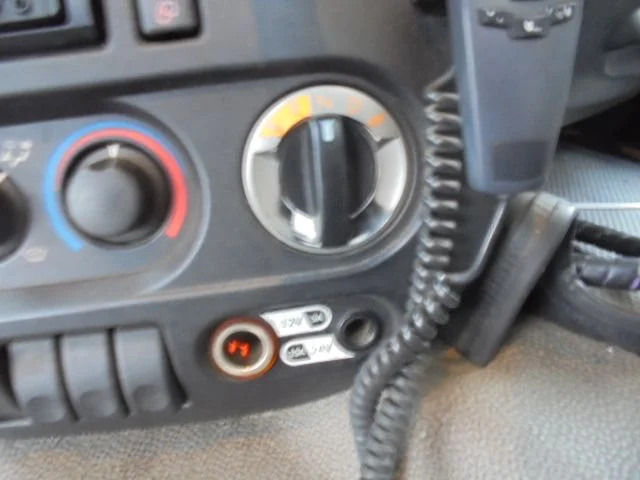 Leasing de DAF CF 75.250 FAN 6X2 DAF CF 75.250 FAN 6X2: foto 15 Leasing de DAF CF 75.250 FAN 6X2 DAF CF 75.250 FAN 6X2: foto 15