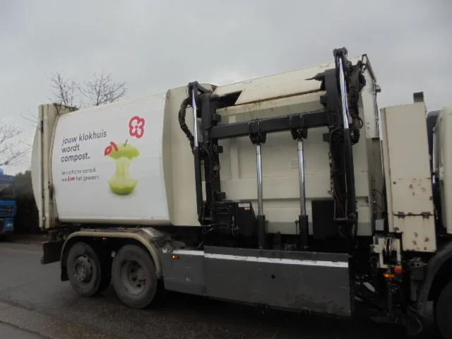 Leasing de DAF CF 75.250 FAN 6X2 DAF CF 75.250 FAN 6X2: foto 7 Leasing de DAF CF 75.250 FAN 6X2 DAF CF 75.250 FAN 6X2: foto 7