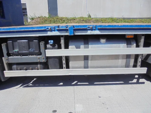 Camião grua DAF CF 85.460 EEV 8X2 + HIAB 477E6 HIPRO: foto 16