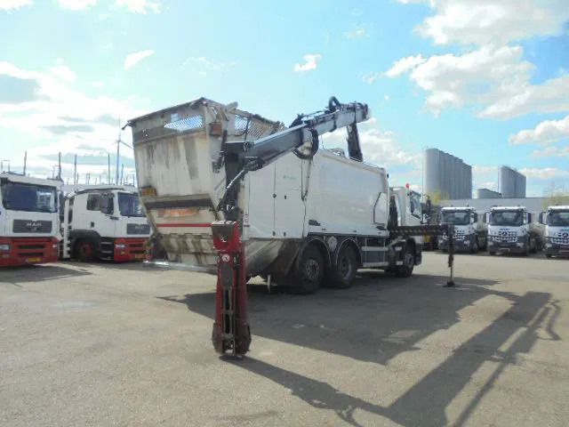 DAF FAN CF75-250 6X2 - Caminhão de lixo: foto 4 DAF FAN CF75-250 6X2 - Caminhão de lixo: foto 4